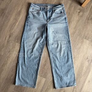 AE 12 Long Stovepipe Strigid High-Waisted Jeans Medium Indigo Blue size 12L